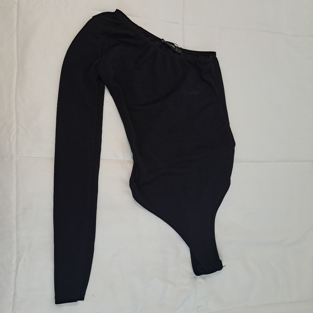 PrettyLittleThing Black Garment